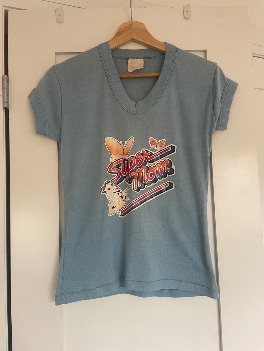 Super Mom Vintage Graphic Tee